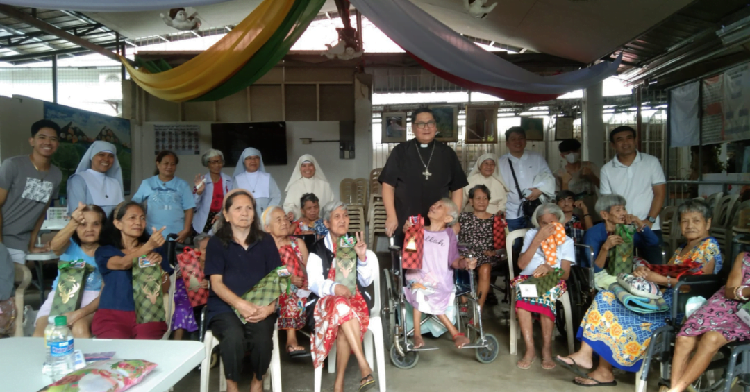 Nazareth Bahay Pag-ibig with Bishop Milo